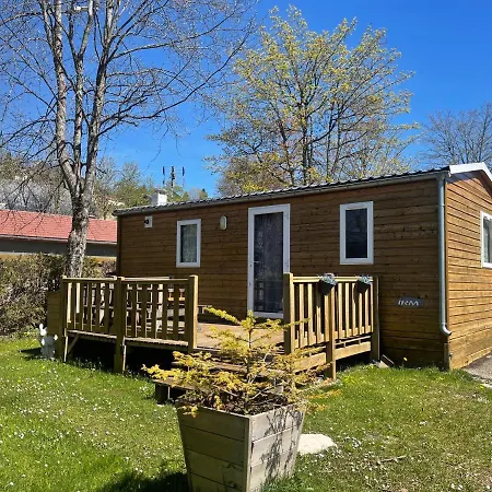 Camping Le Miroir Les Hopitaux-Neufs Exterior foto