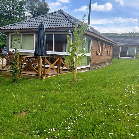 Camping Le Miroir Les Hopitaux-Neufs Exterior foto